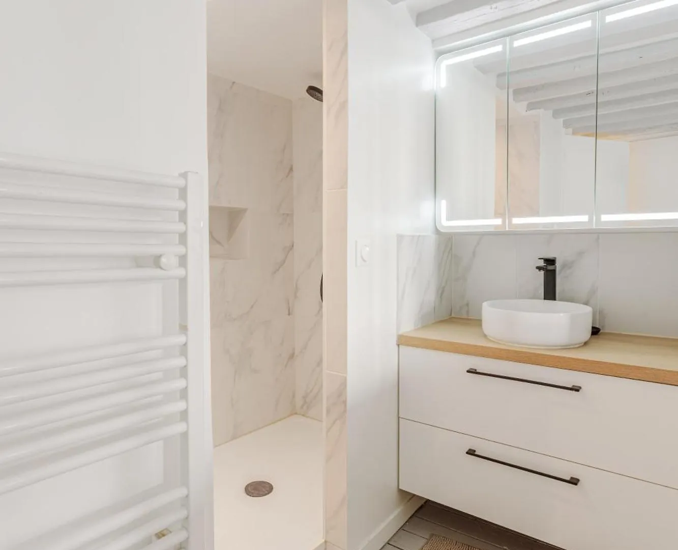 Apartment Cosy 3P Quartier Republique Paris France